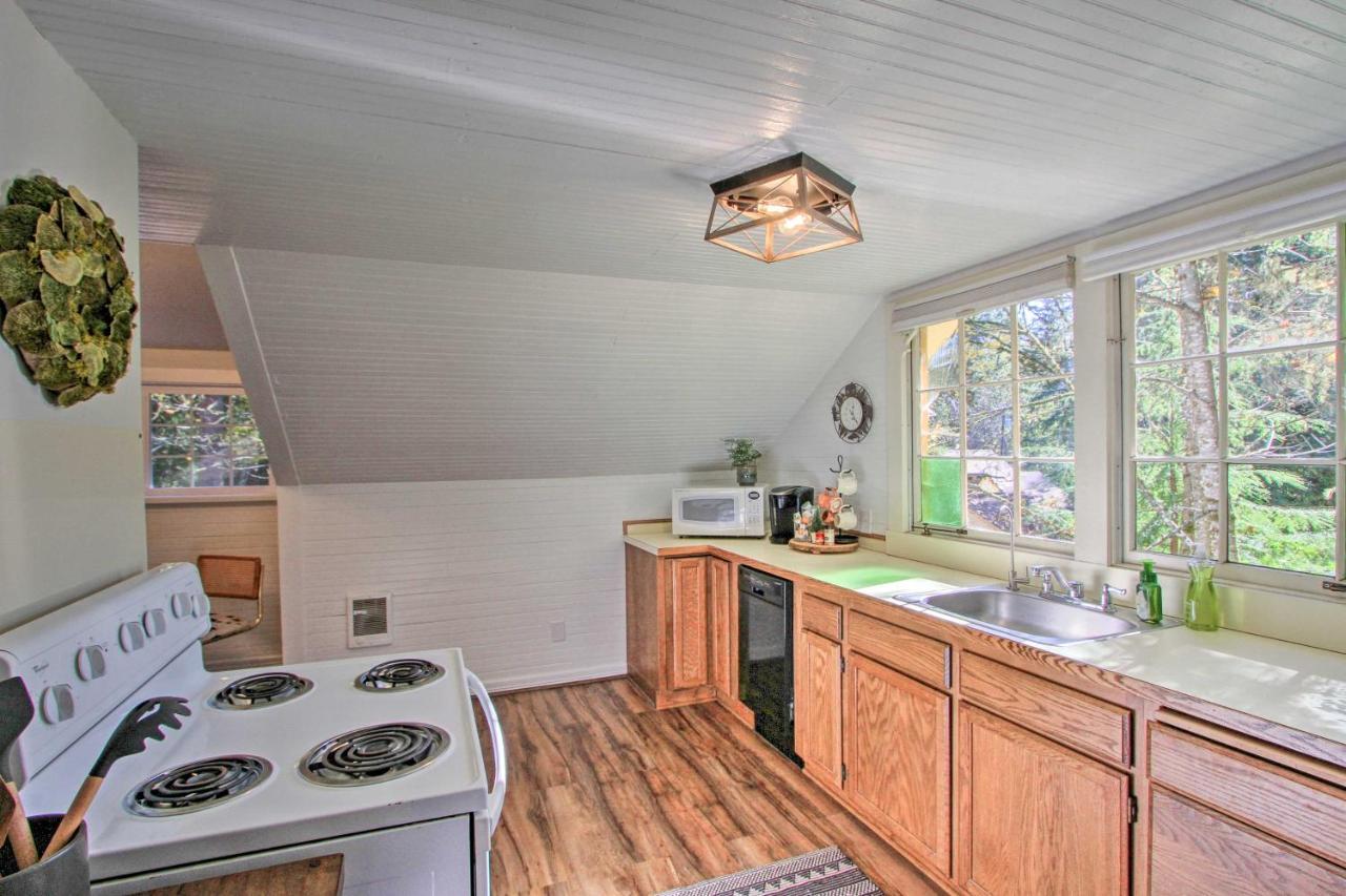 Owls Nest Studio With Hot Tub Hike Nearby! Ashford Esterno foto